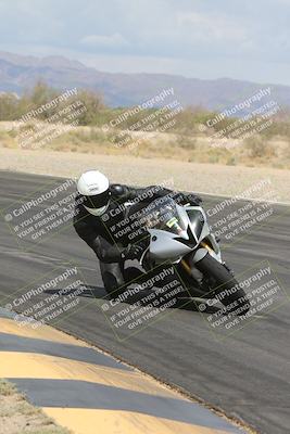 media/May-05-2025-Moto Forza (Mon) [[3c1838c5e5]]/2-B Group/Session 2 (Turn 7 Inside)/
